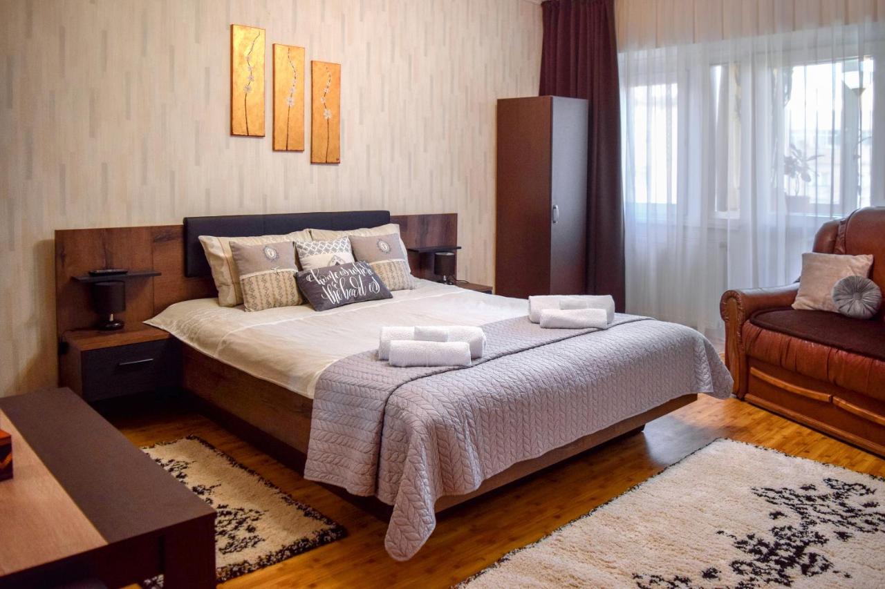 Central Park Apartment トゥルダ エクステリア 写真
